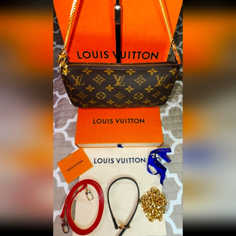 Louis Vuitton Pochette Accessoires DATE STAMPED AR1928